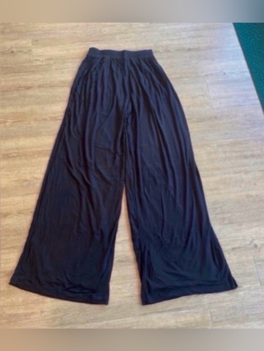 Women’s Black Self-Double Layer Wide Leg Pants Medium - Picture 3 of 4